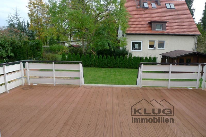 Ausblick vom Wohnzimmer auf di