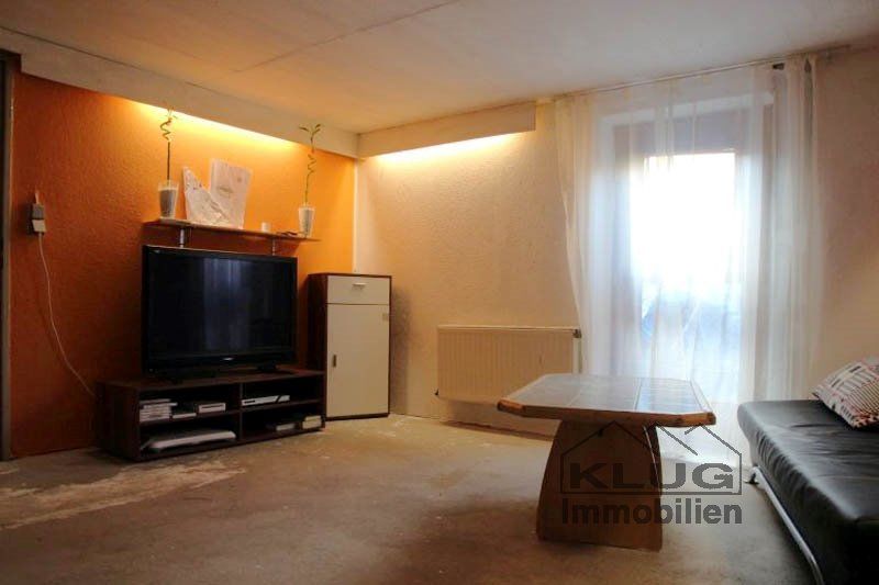 Hobbyraum mit sep. Ausgang im