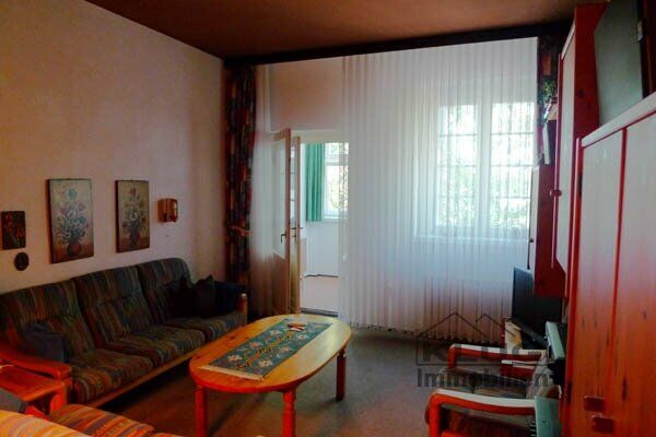 Wohnzimmer mit Loggia