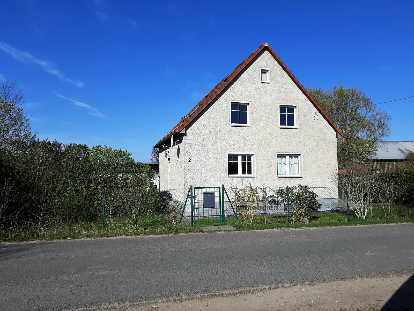 Straßenansicht