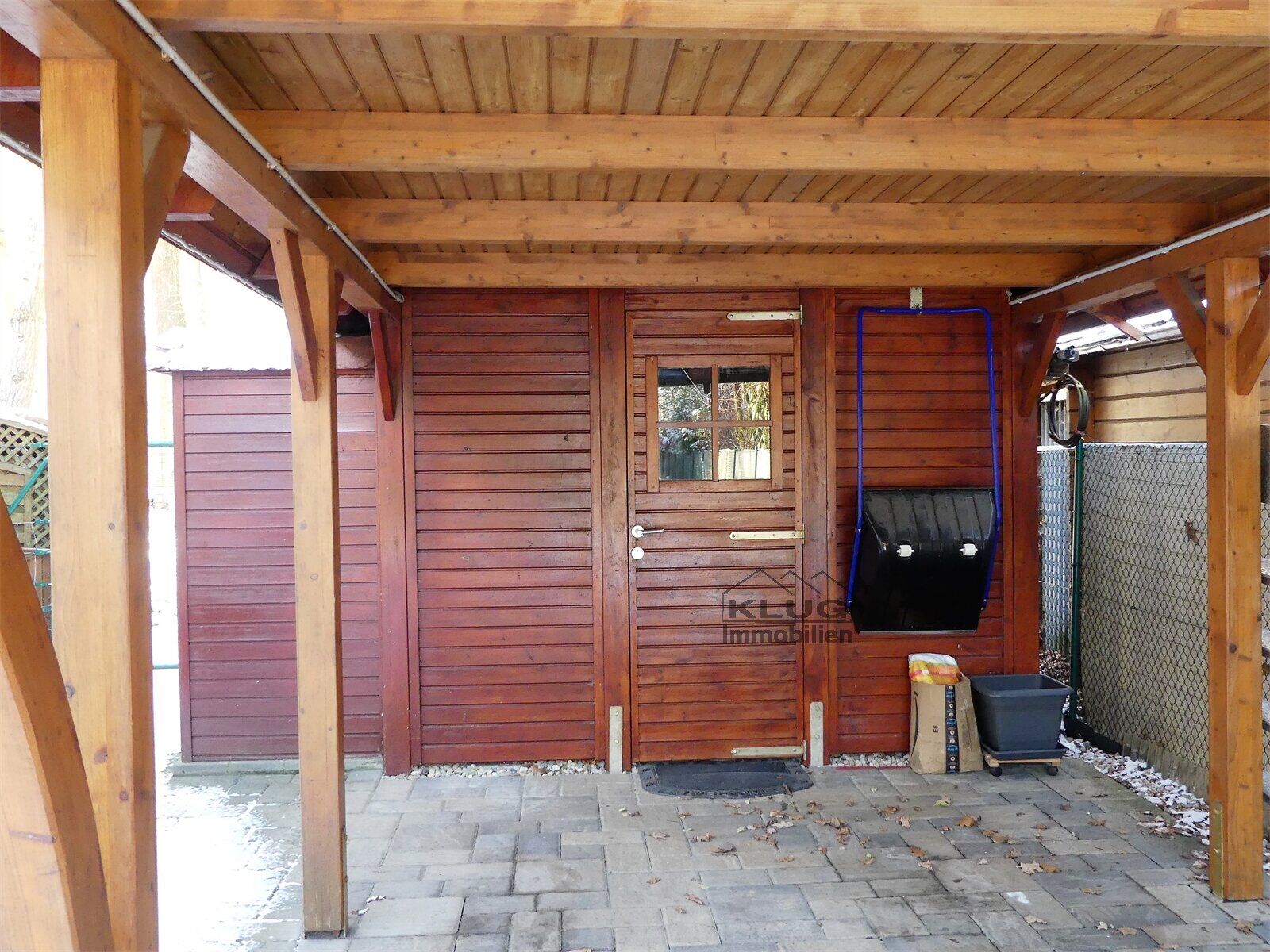 Carport mit Lagermöglichkeit