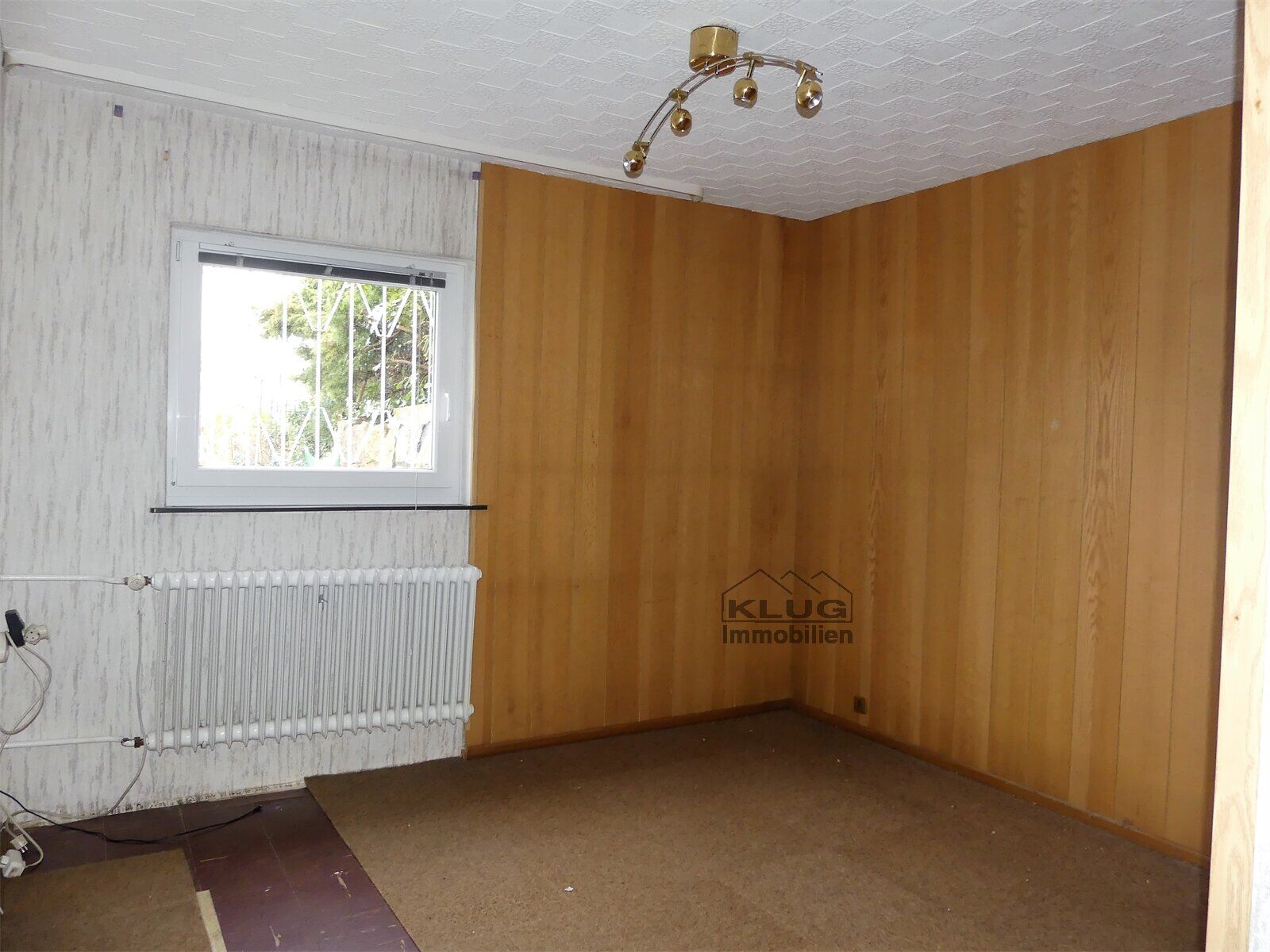 Schlafzimmer im KG