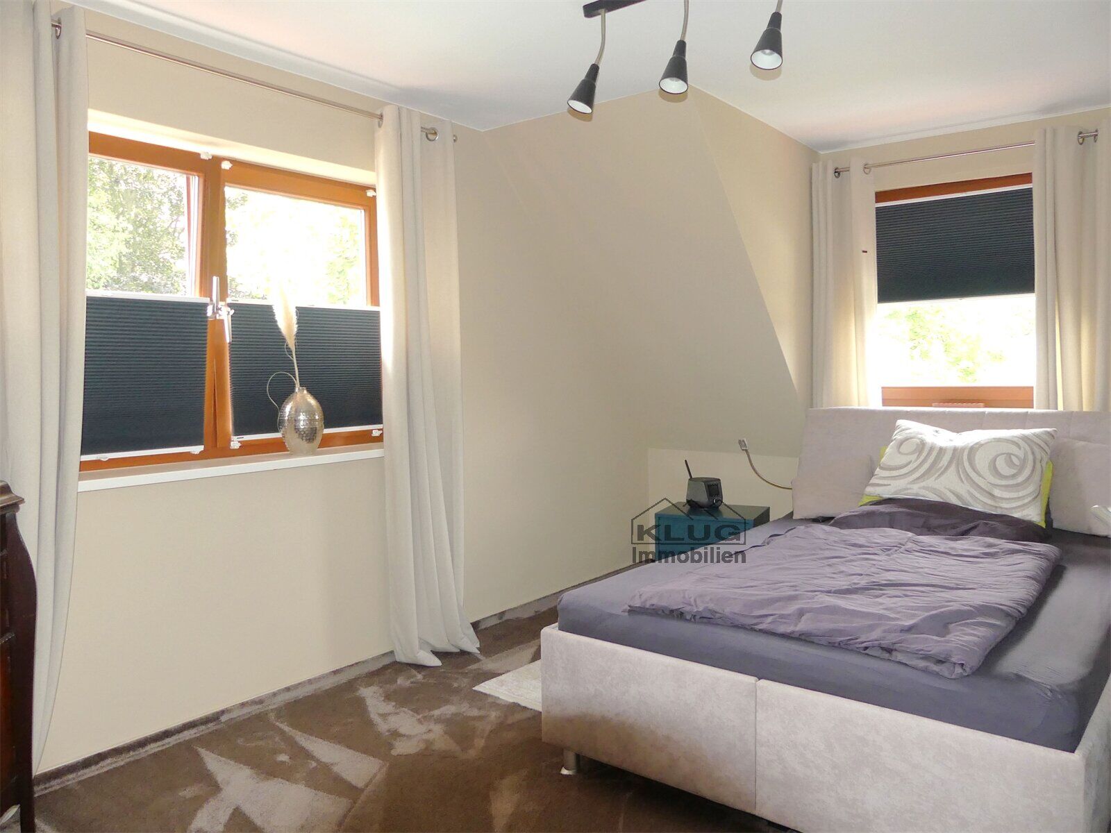 Schlafzimmer im OG