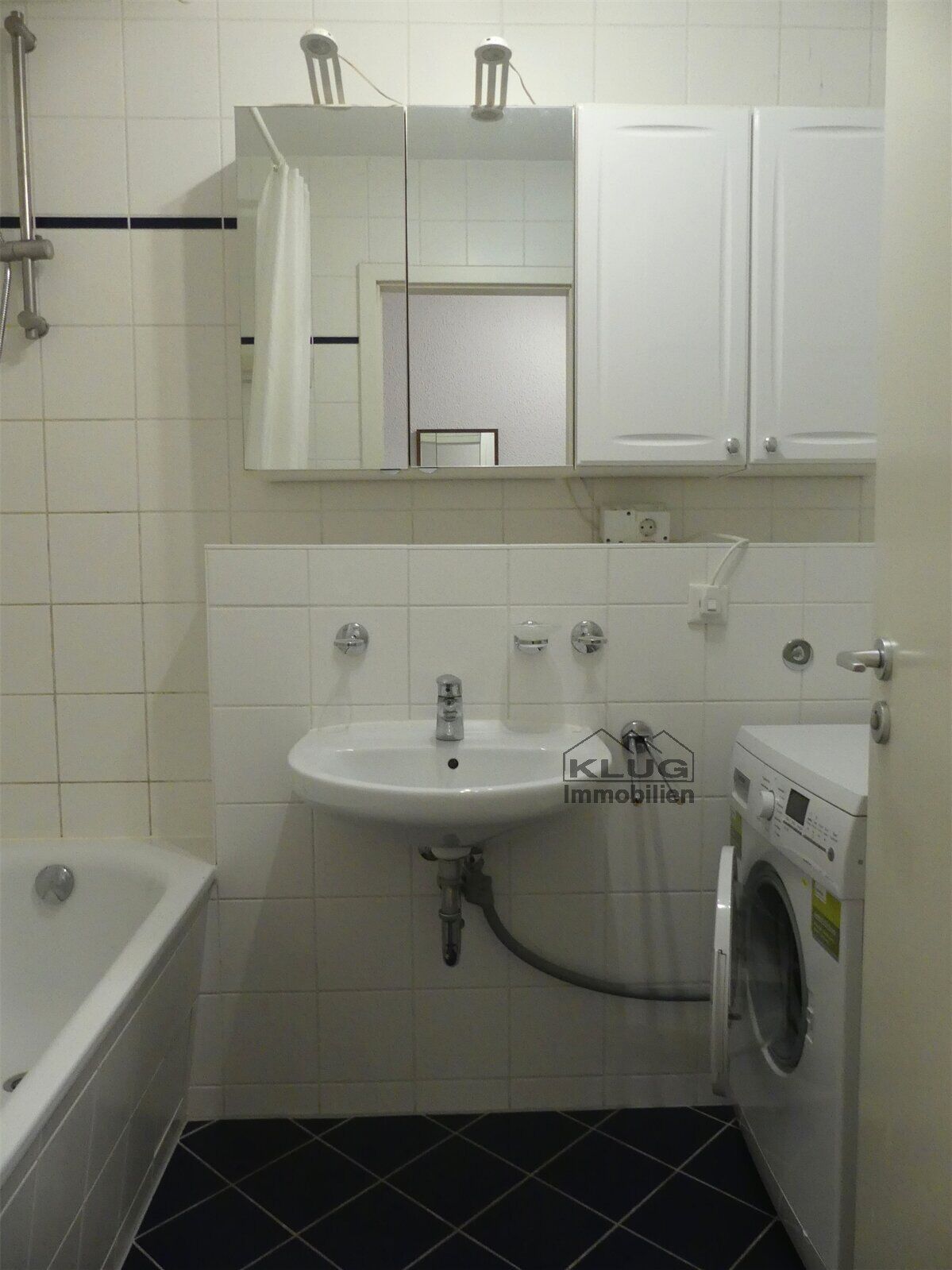 Bad WC mit Badewanne