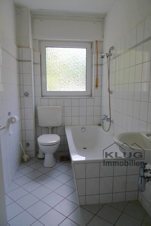 Wannenbad WC