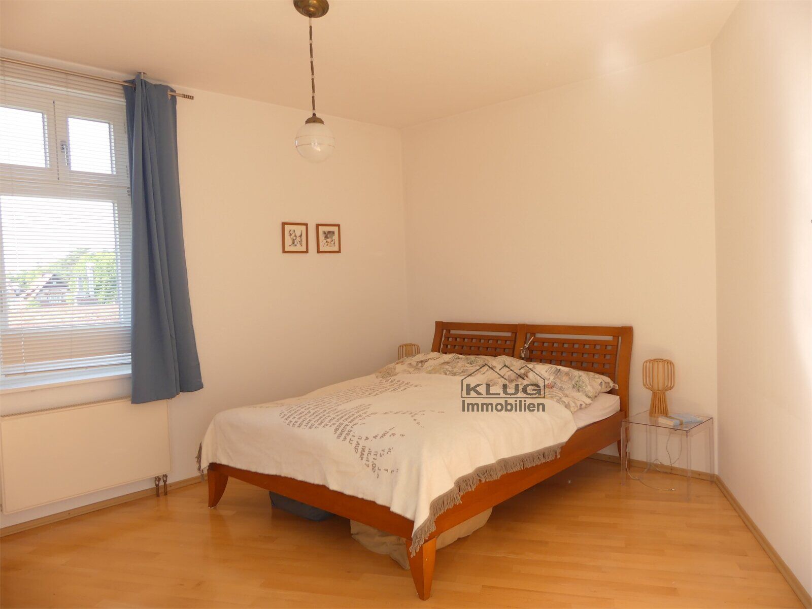 Schlafzimmer im DG mit Dachter