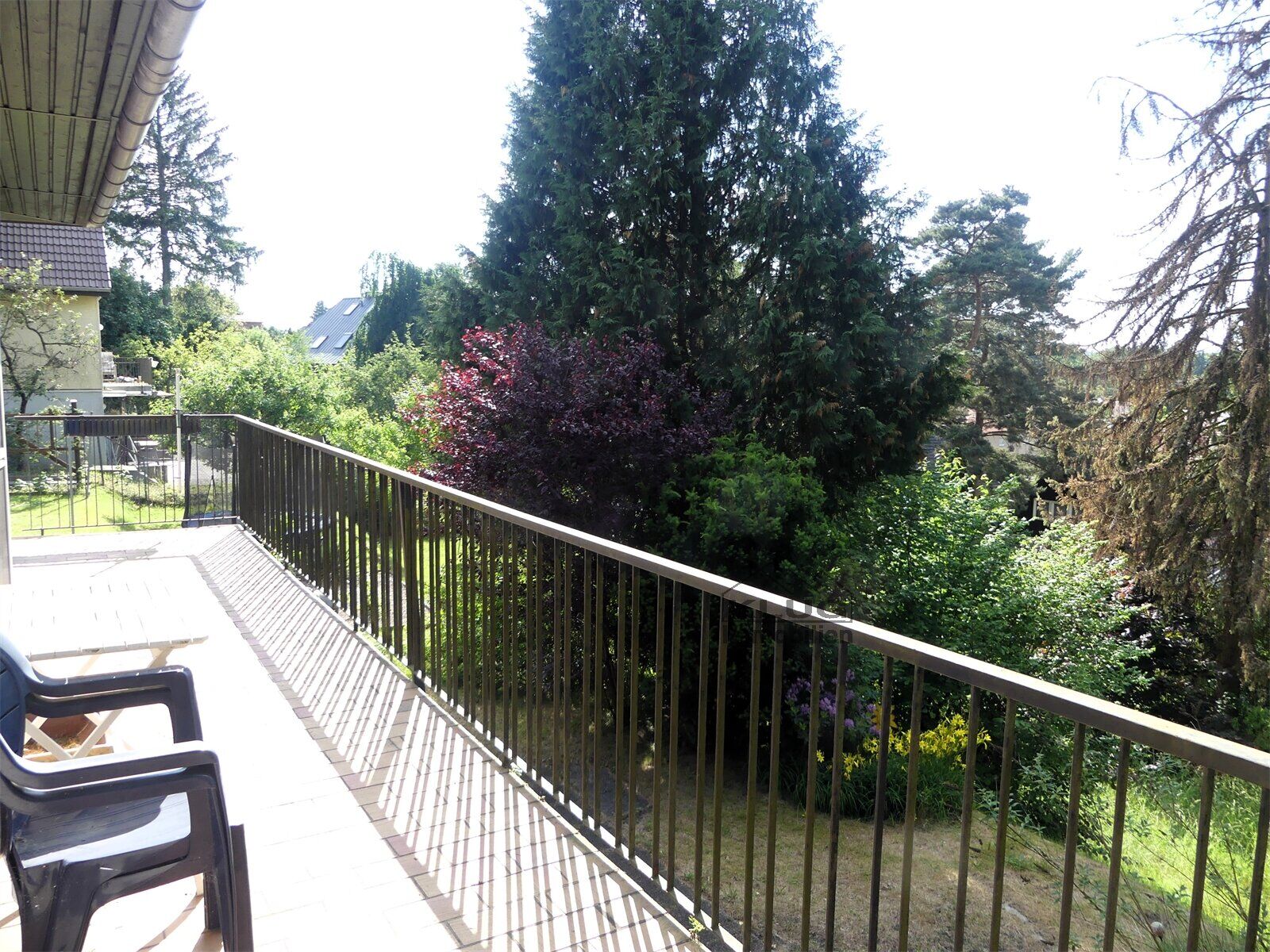 Ausblick vom Balkon nach links