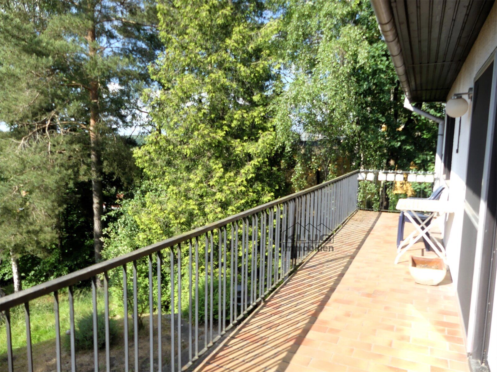 Ausblick vom Balkon nach recht