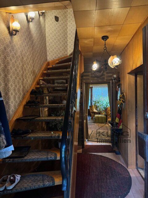 Eingansbereich mit Treppe