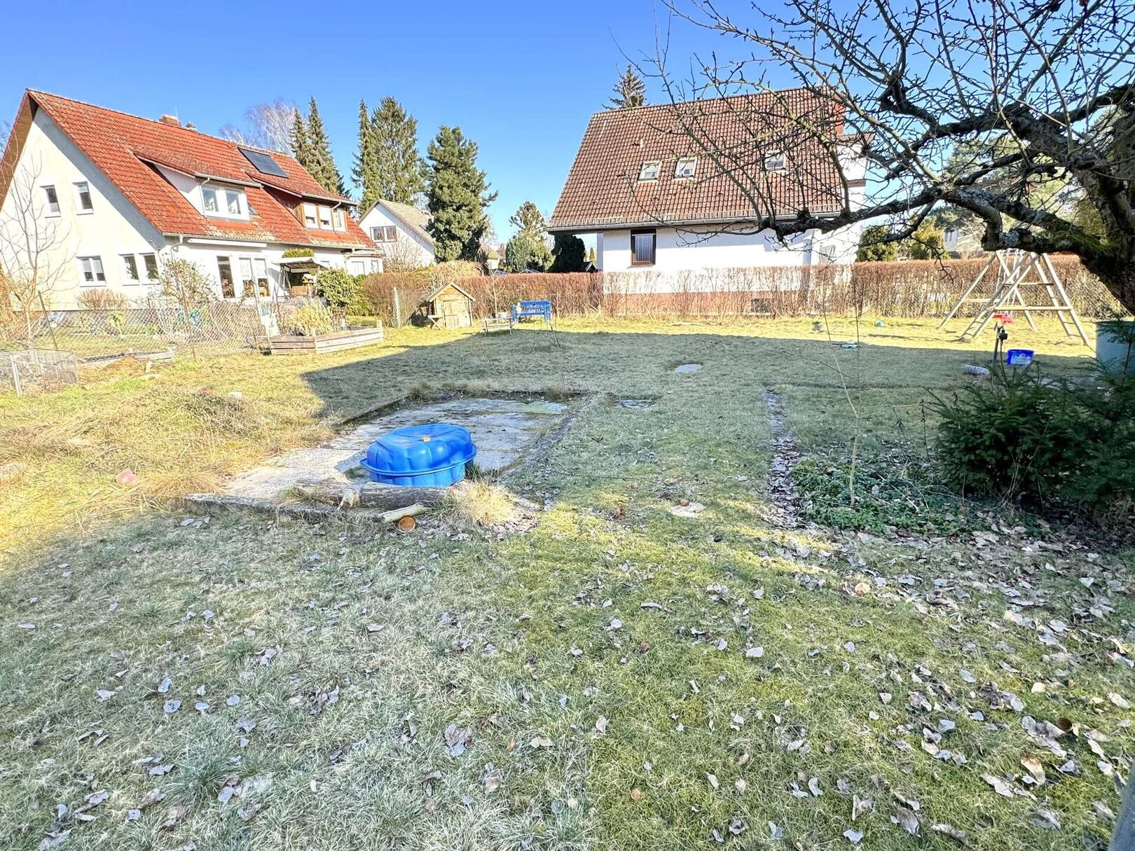 Grundstück