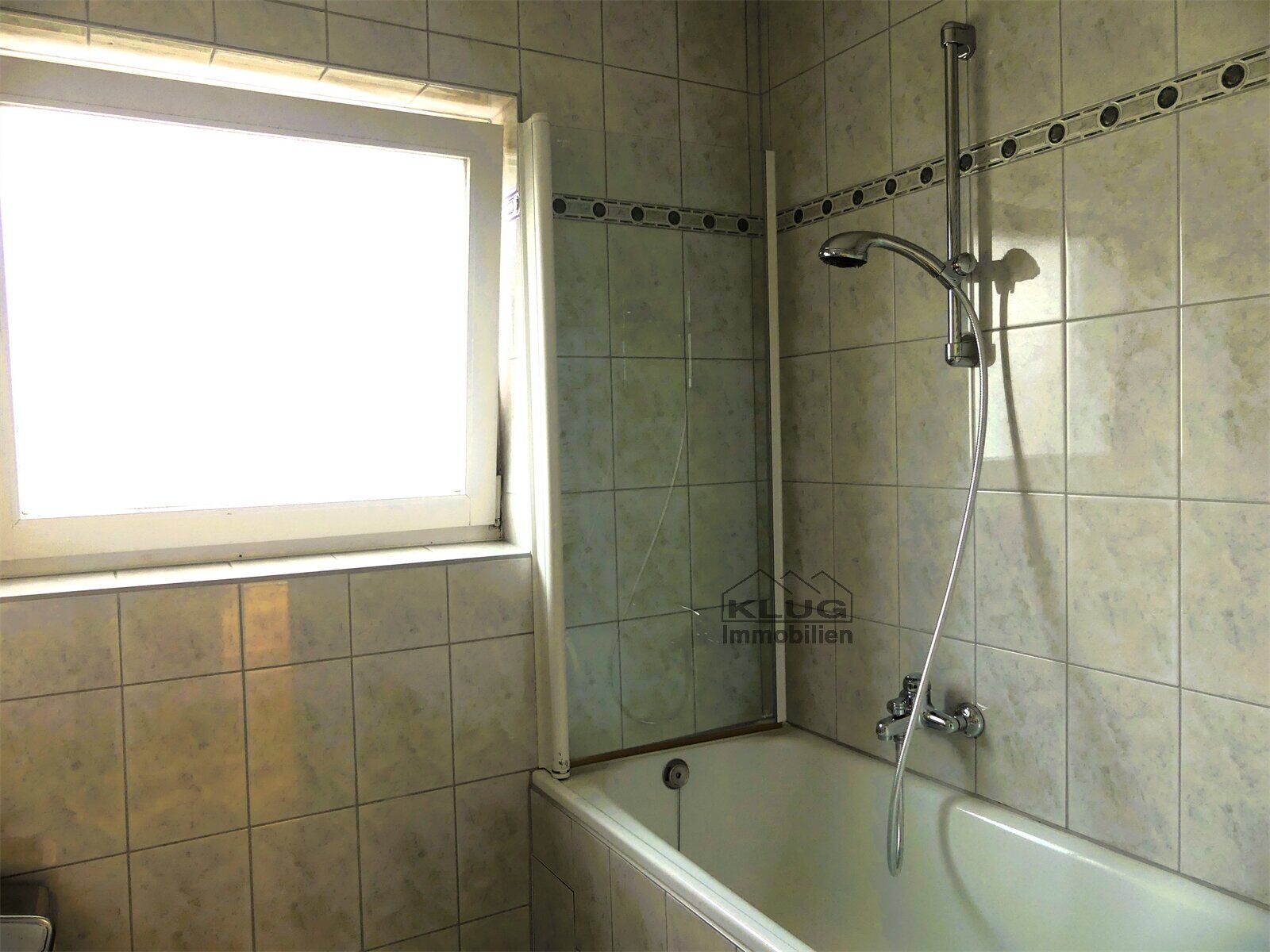 Wannenbad WC