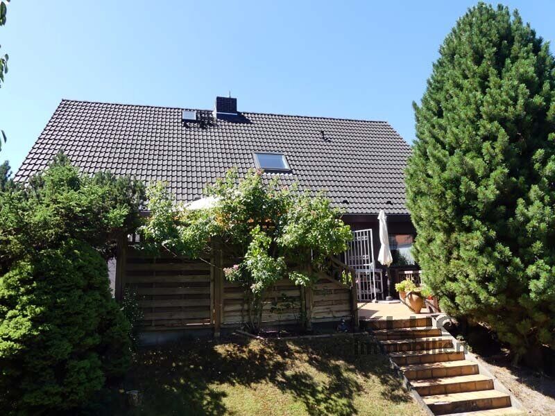 Rückansicht vom Garten