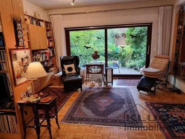 Wohnzimmer mit Terrasse