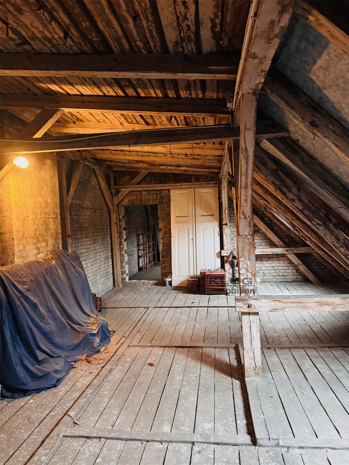 Dachboden weitere Fläche