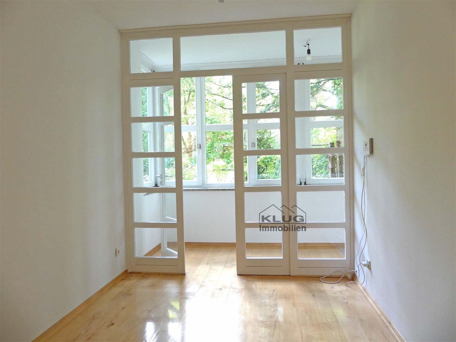 Bild kleines Zimmer mit Verand