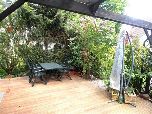 Terrasse mit Holzdielen