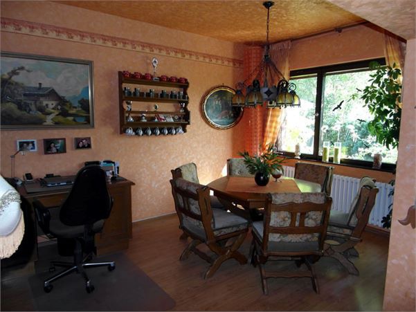 Ess- u. Arbeitszimmer