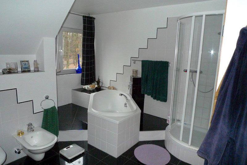 Komfortbad im DG Bild 2