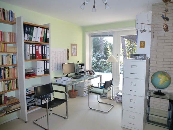 Offenes Zimmer vom Wohnbereich