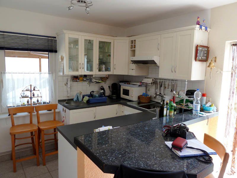 Neuwertige Einbauküche