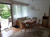 05 - Wohnzimmer mit Ausgang zur Ter