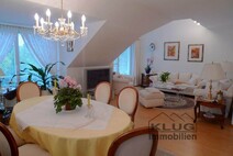 03 - Wohnzimmer mit Ausgang zum Bal