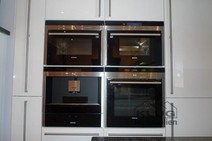 07 - Einbauküche mit vielen Einbaug