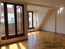 02 - Parkettwohnzimmer