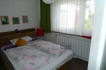 09 - Schlafzimmer