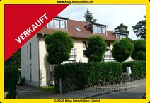 VERKAUFT ohne Inserat an Bestandskunden! Moderne DG-Maisonettewohnung mit 2 Balkonen u. Carport