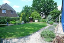 04 - Angelegter Sonnengarten mit Ga