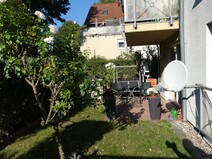 03 - Terrasse mit Gartenteil