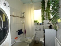 04 - Wannenbad WC mit WM Anschluss