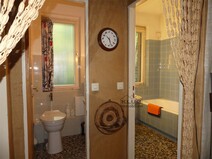 18 - Wannenbad und WC im 1.OG