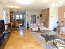 07 - Großes Wohn und Esszimmer mit