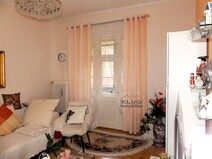 09 - Wohnzimmer mit Blick zum Balko
