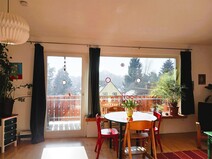 04 - Wohnzimmer mit Sonnenbalkon