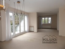 11 - Bild 3 Wohnraum mit Balkon 1.O