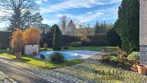 03 - Gartenansicht mit Swimmingpool