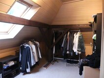 23 - Ankleide im Dachgeschoss