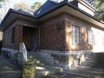 06 - Hauseingang