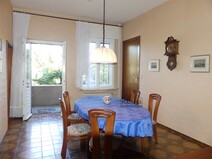 11 - Esszimmer mit Ausgang auf die