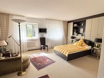 08 - Schlafzimmer