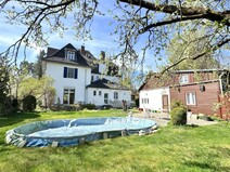 05 - Rückansicht mit Garten