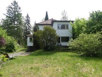 05 - Bild Rückansicht mit Garten