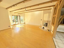 03 - Wohnzimmer