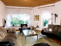 03 - Wohnzimmer mit Panoramafenster