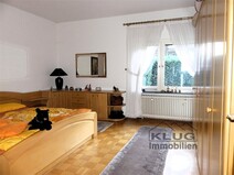 08 - Schlafzimmer