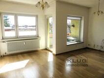 03 - Wohnzimmer mit Ausgang zum Bal