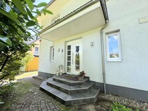 17 - Hauseingang